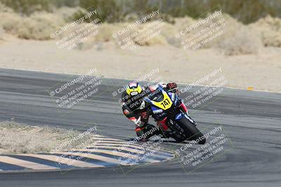 media/Dec-07-2025-CVMA (Sun) [[3e7d2de5dc]]/Race 9-Formula UL Shootout/